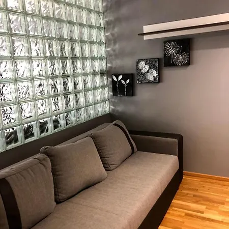 Lux4u Apartman *